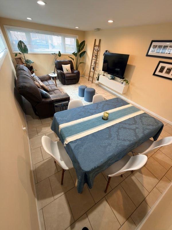 5061 W Eddy St - Photo 2 of 14