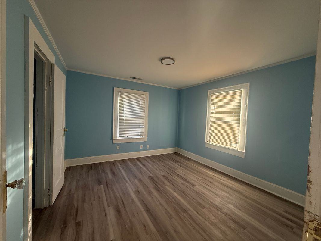 706 Mcpherson St - Photo 4 of 12