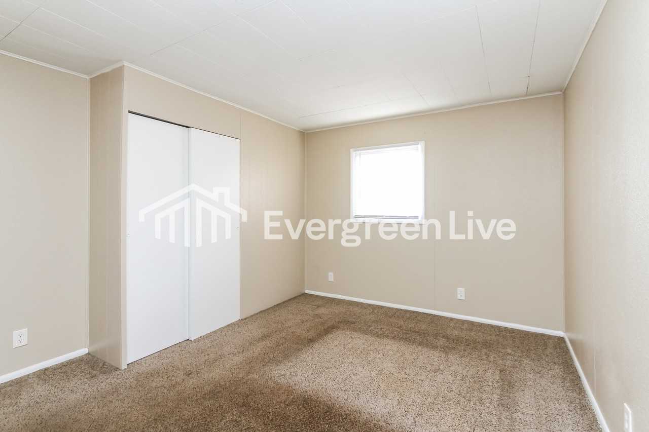 5926 Westhaven Dr - Photo 6 of 15