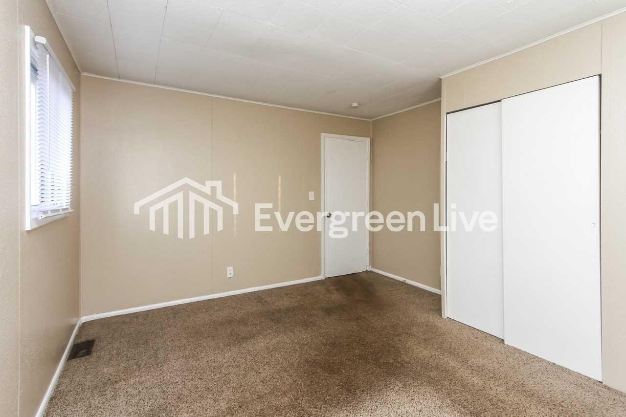 5926 Westhaven Dr - Photo 7 of 15