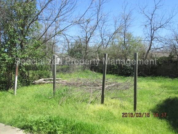 4809 Eastover Ave - Photo 3 of 7