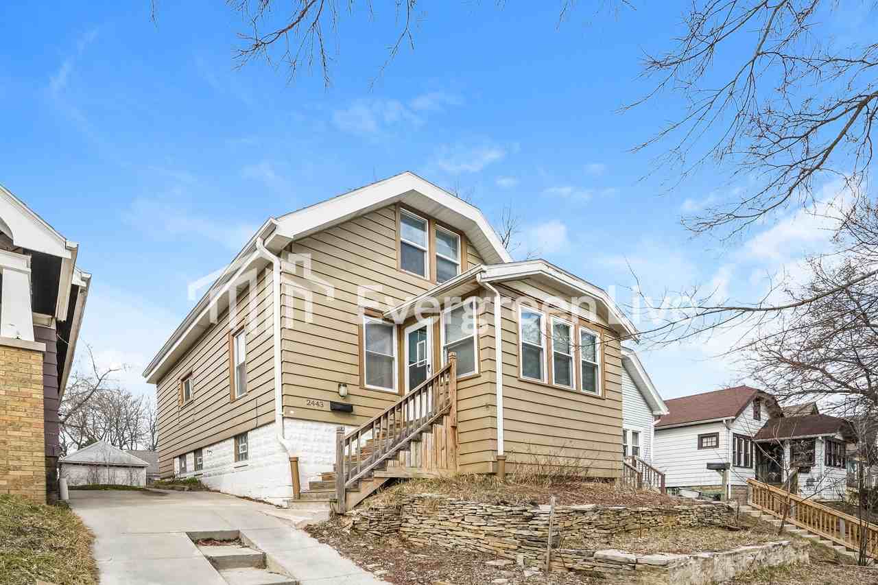 2443 N 53rd St