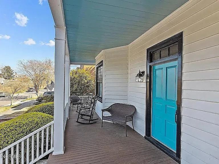 206 Metcalf St - Photo 3 of 3