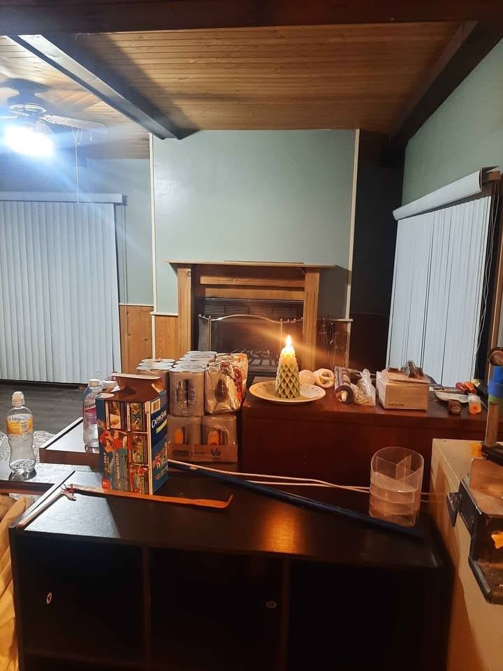 8287 E Loop Rd - Photo 6 of 26