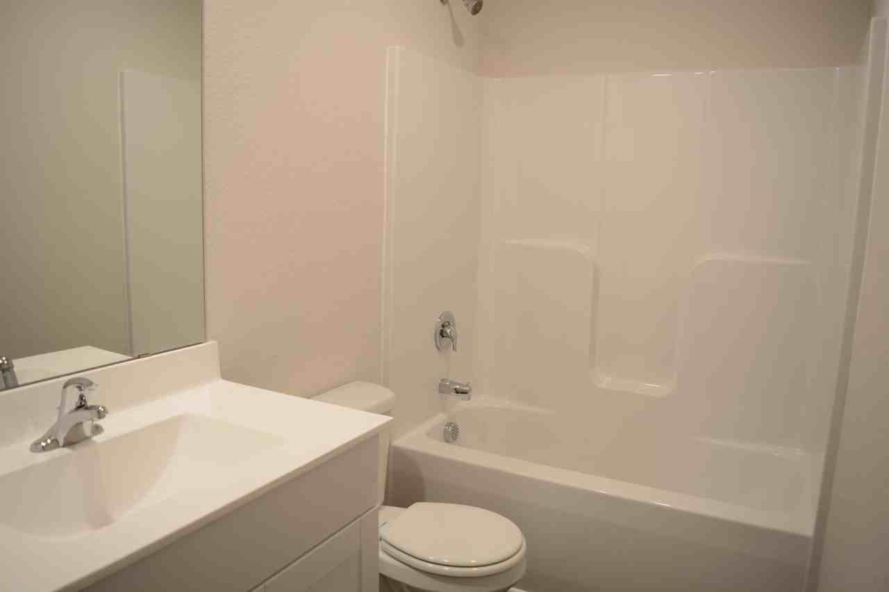 248 Yorktown Ln #1 - Photo 7 of 10