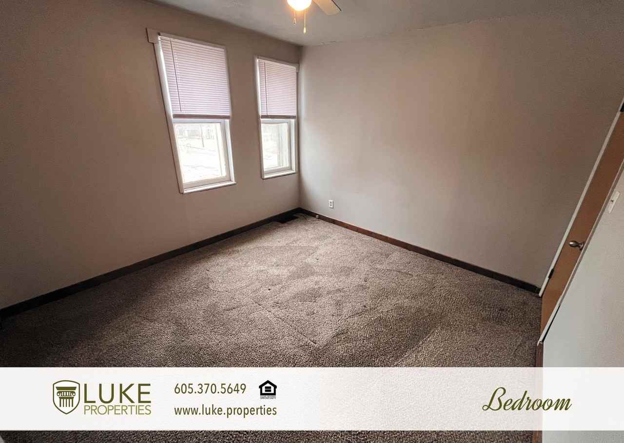 320 S Dakota St #3 - Photo 7 of 11