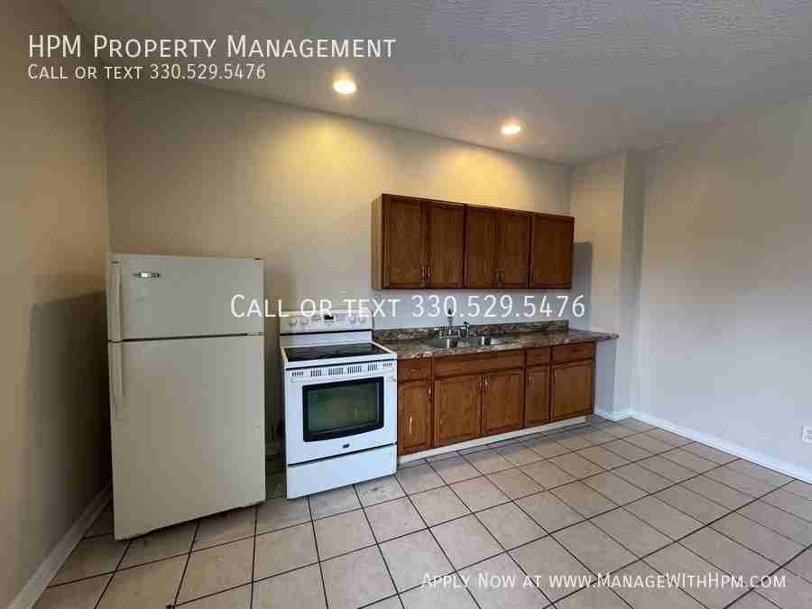 2722 Lincoln Way E #D - Photo 5 of 9