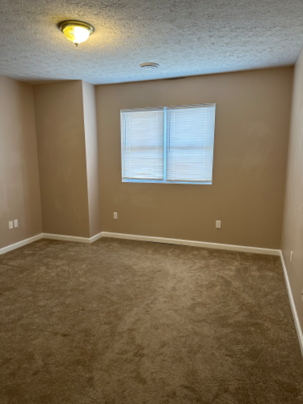 3406 Collins Ferry Rd - Photo 2 of 7