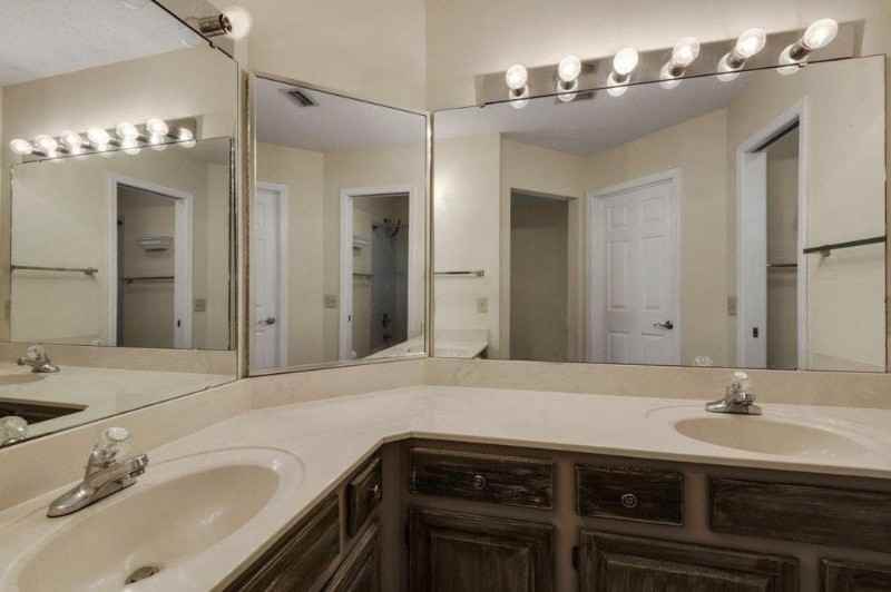 2014 Mistral Ln E - Photo 6 of 34