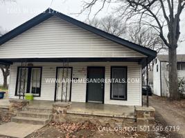 featured image of 1603 W Long 17th St #B