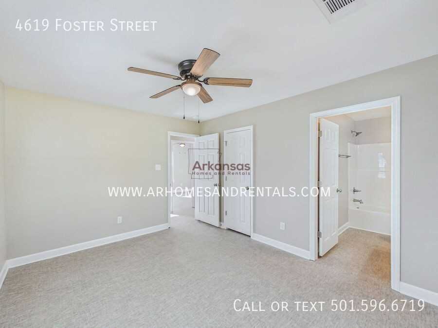 4619 Foster St - Photo 7 of 15
