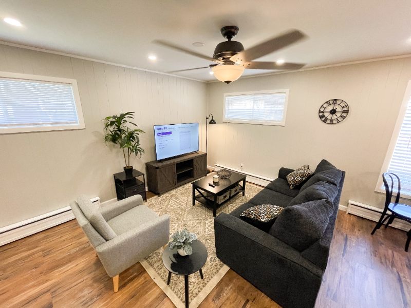 1845 Portland St #2 - Photo 6 of 14