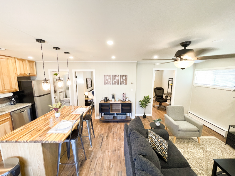 1845 Portland St #2 - Photo 7 of 14