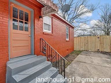 2673 Enterprise Ave - Photo 3 of 19