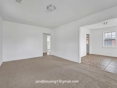 2673 Enterprise Ave - Photo 5 of 19