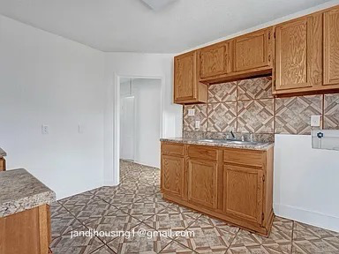 2673 Enterprise Ave - Photo 6 of 19