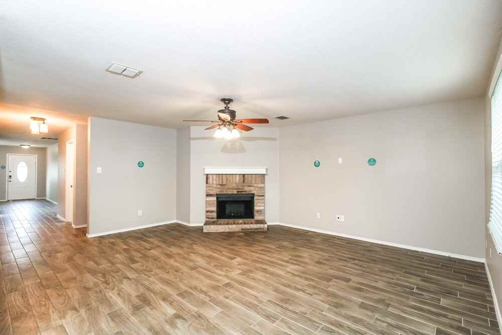 2033 Shawnee Trl - Photo 5 of 17