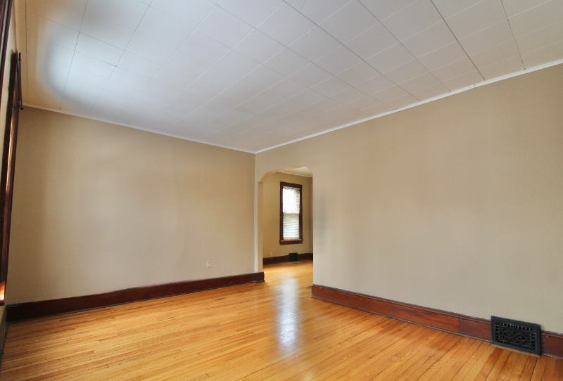 2933 N Newhall St #B - Photo 5 of 16