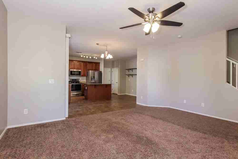 10053 E Isleta Ave - Photo 5 of 17