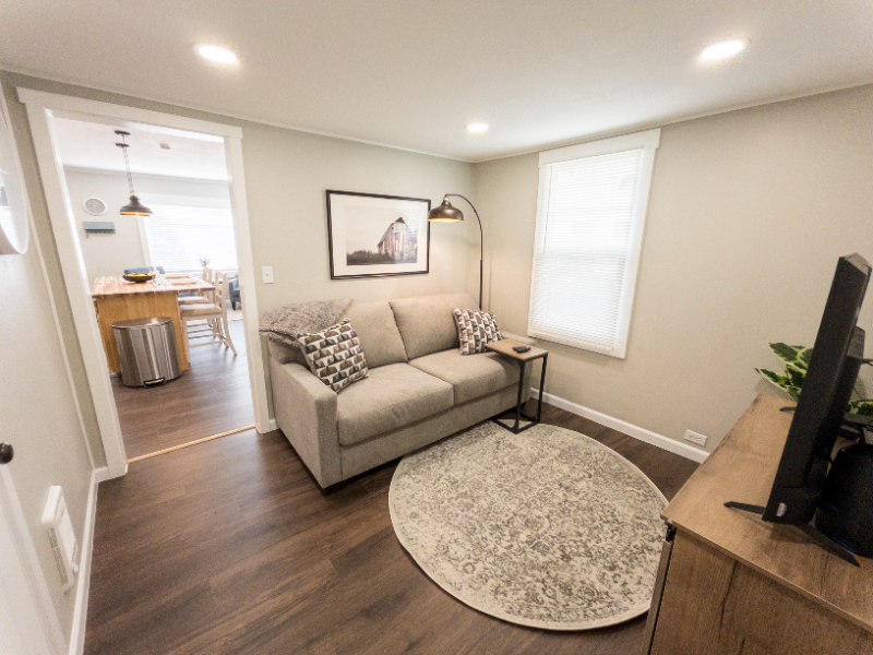 2221 Madison St #3 - Photo 6 of 12