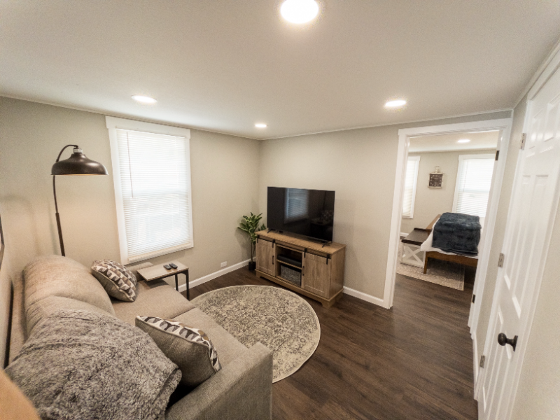 2221 Madison St #3 - Photo 7 of 12