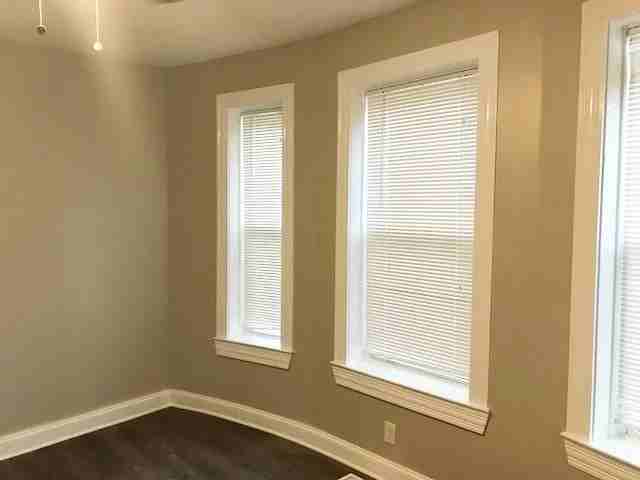 1931 W Summerdale Ave #1931-1 - Photo 3 of 7