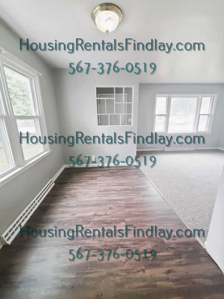 425 N Blanchard St - Photo 3 of 25