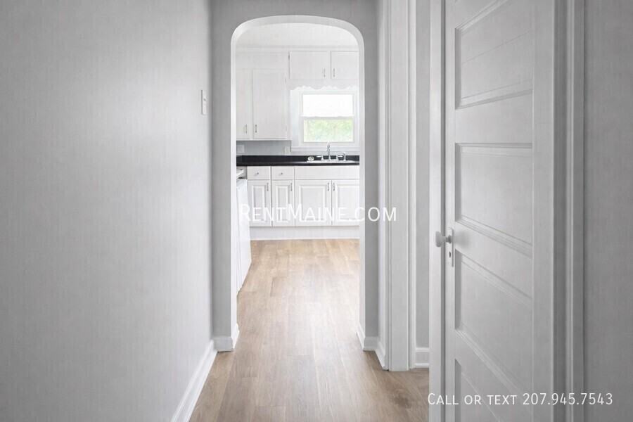 11 Somerset St #2 - Photo 2 of 17