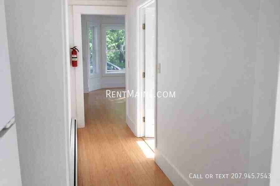 16 Congress St #1 - Photo 7 of 20