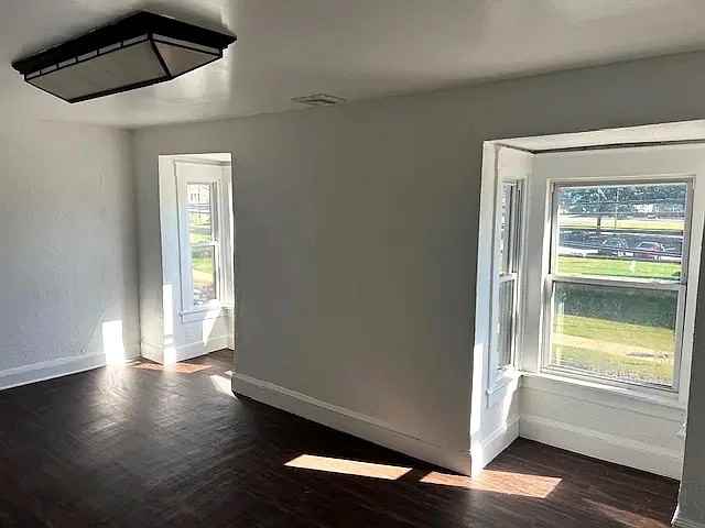 141 E Main St #A - Photo 6 of 11