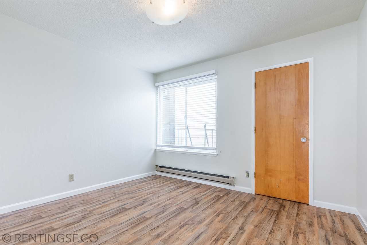 837 Arguello Blvd #4 - Photo 6 of 9