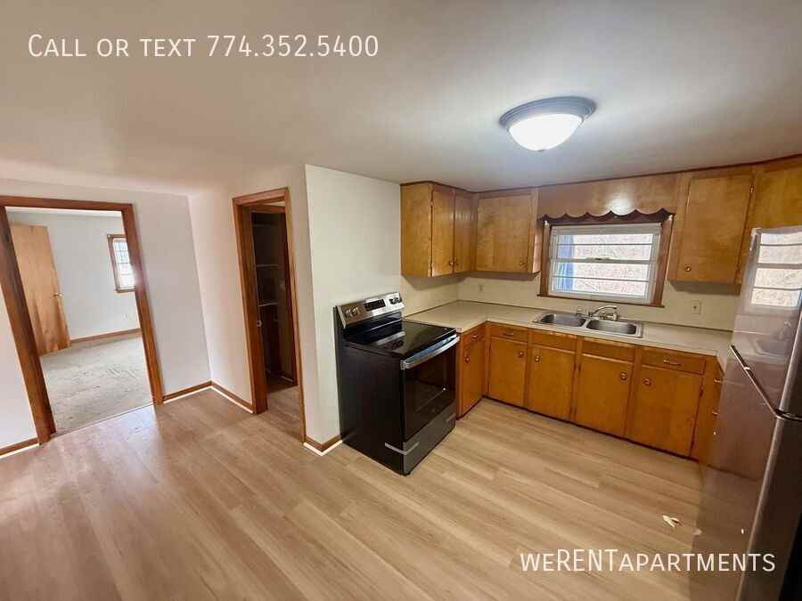 28 Aldrich St #2L - Photo 3 of 7