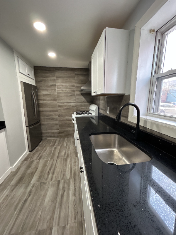 115 Grant Ave - Photo 6 of 20