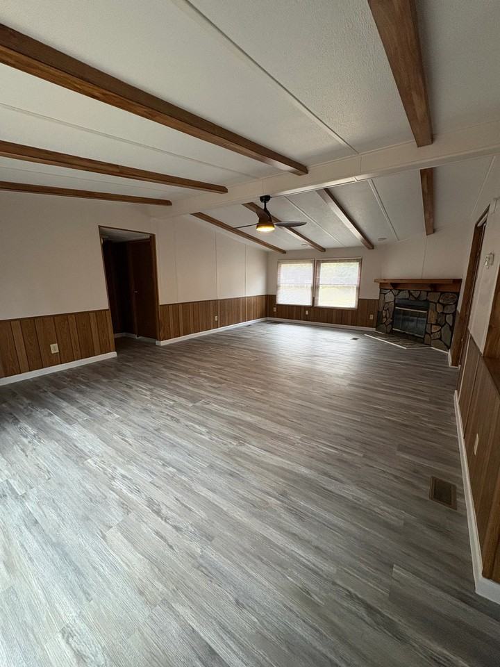 36466 Tina Avenue - Photo 2 of 16