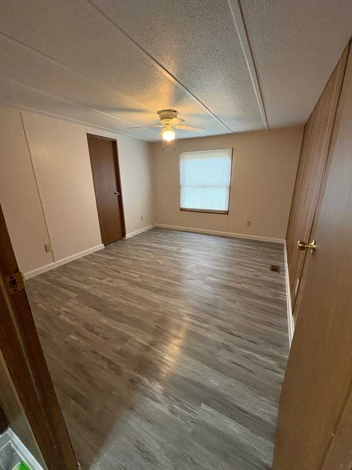 36466 Tina Avenue - Photo 6 of 16