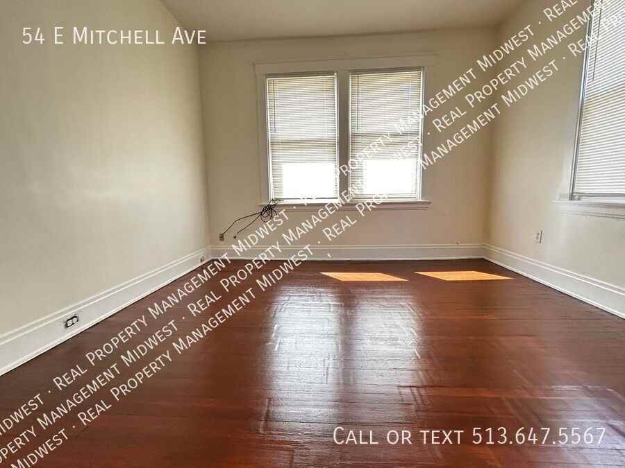 54 E Mitchell Ave - Photo 7 of 20