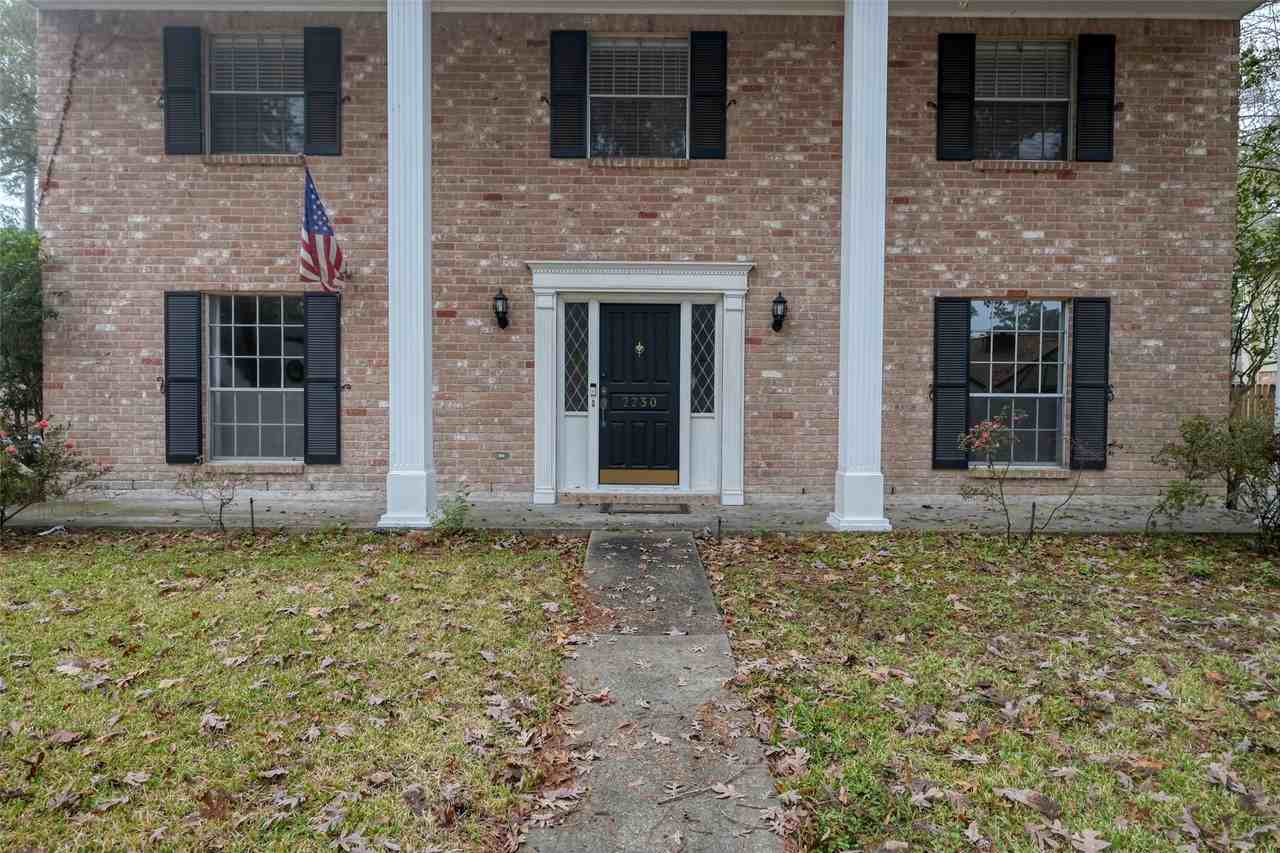 2230 Lakeville Dr #2230 - Photo 2 of 14