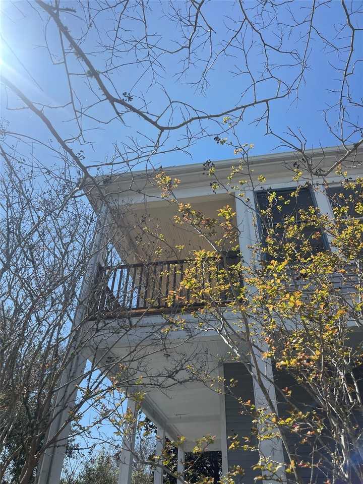 1402 Winnie St #1402-3 - Photo 6 of 23