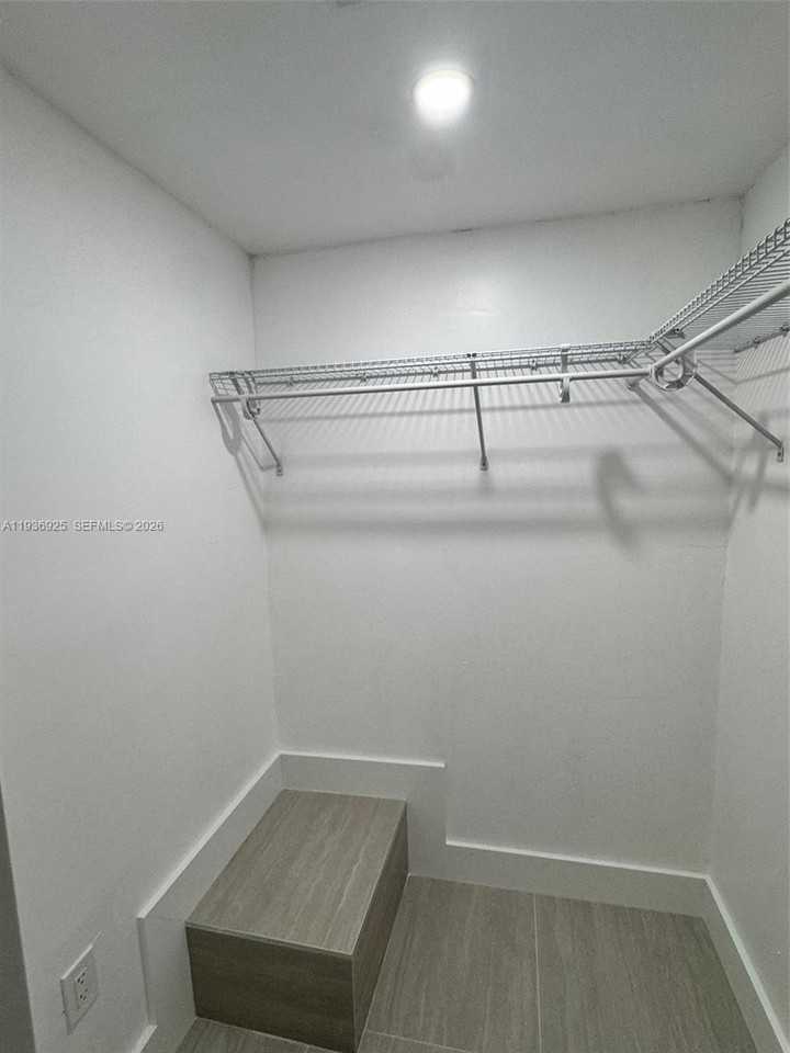 6920 Sw 82nd Ct #6920-2 - Photo 6 of 12