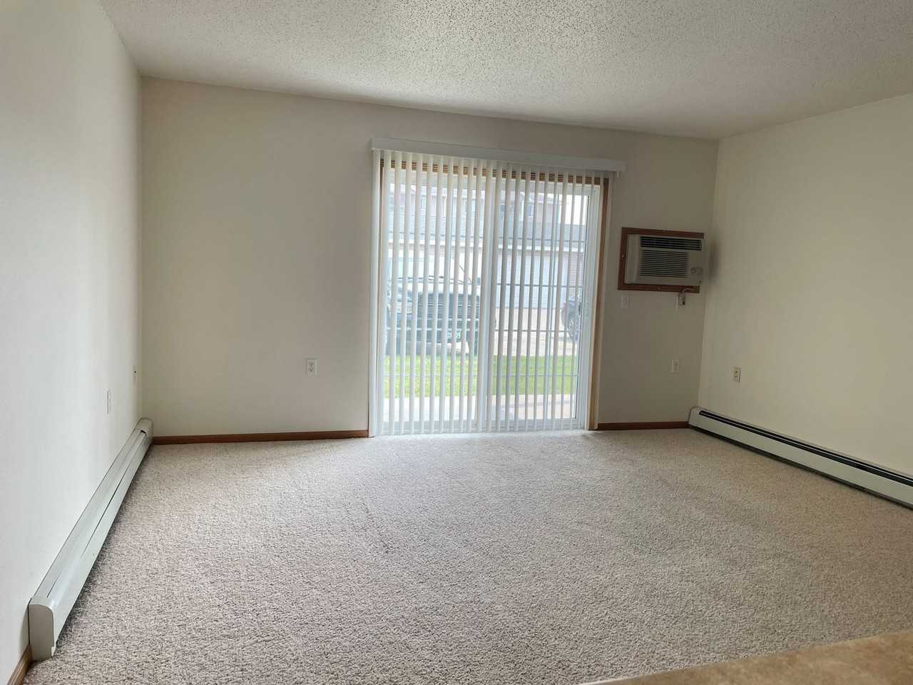 Fairways II - Photo 6 of 35