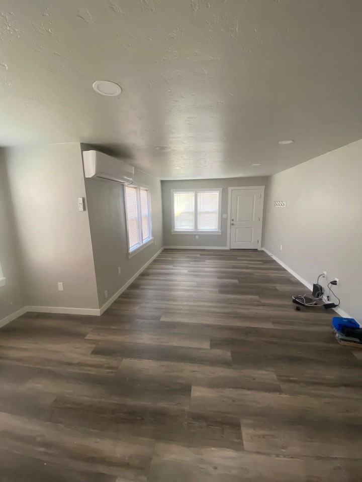 1350 S Washington St - Photo 2 of 20