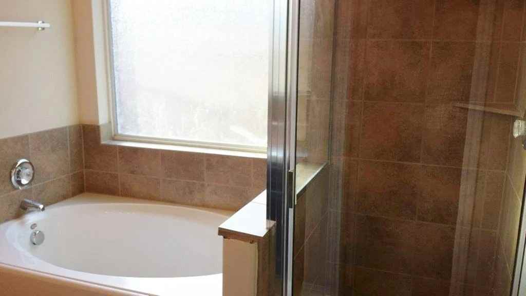 13413 Raintree Dr #13413 - Photo 6 of 11