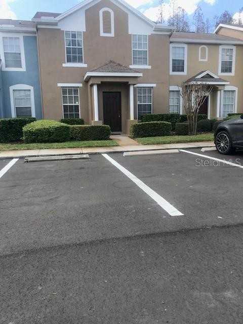 1135 Baronscourt Dr #1135 - Photo 6 of 34