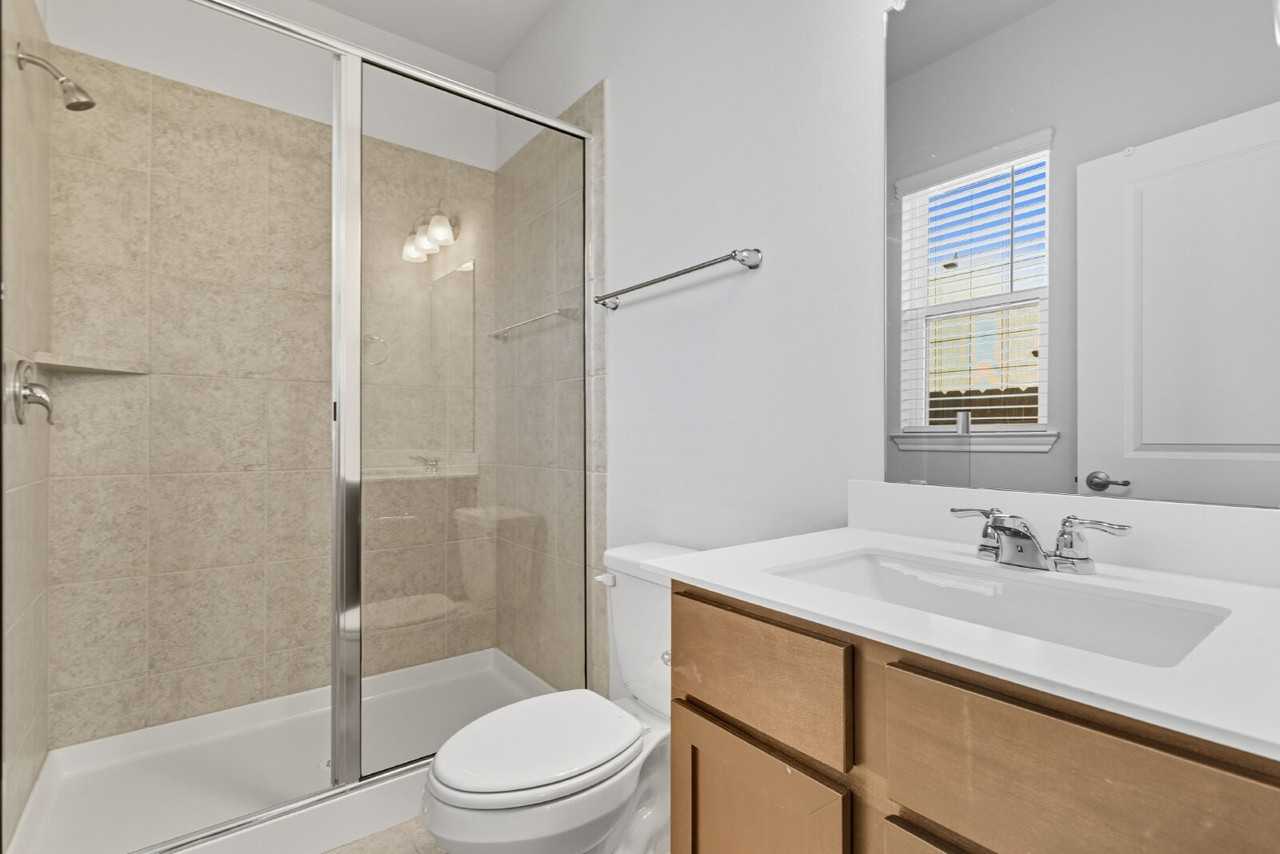 17200 Adoro Dr #17200 - Photo 6 of 14