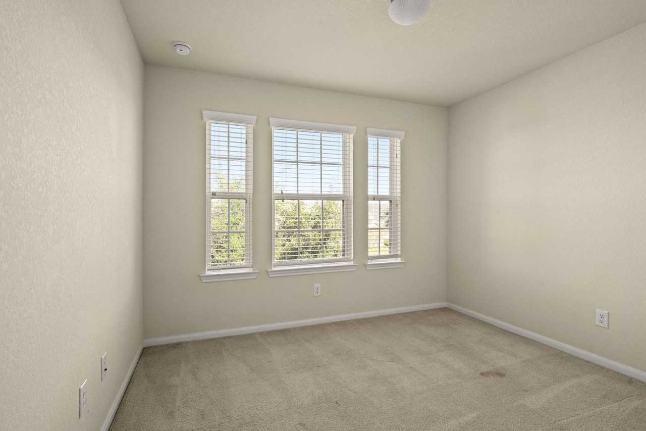 18211 Palisade Rock Ct #18211 - Photo 5 of 28