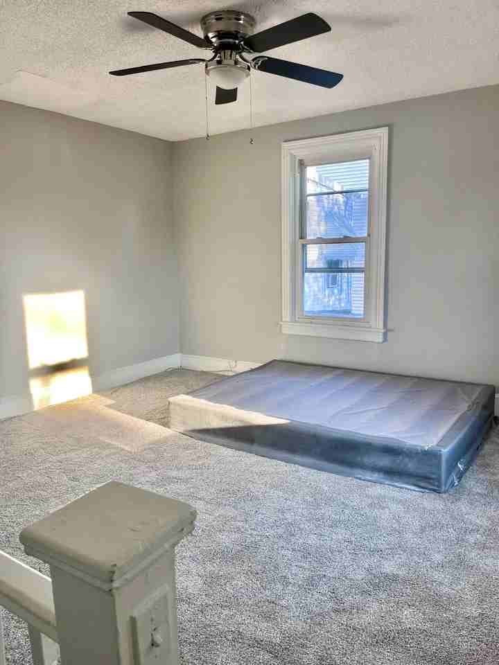 115 Anderson St #B - Photo 3 of 8