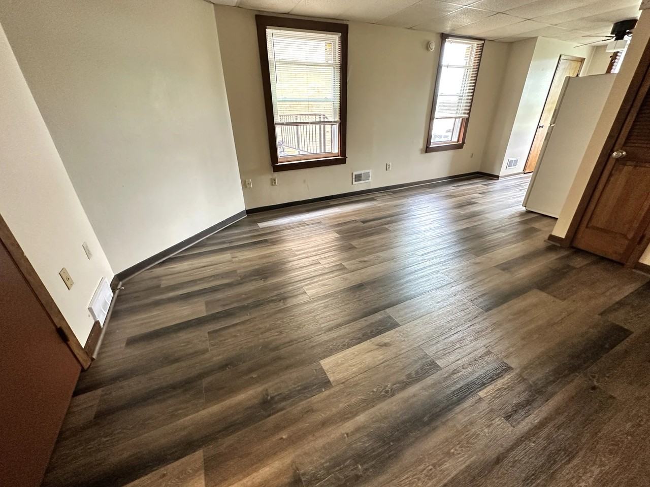 525 Larimer Ave #17 - Photo 6 of 16