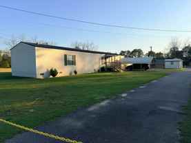 172 Old Eastman Rd - Photo 1 of 1