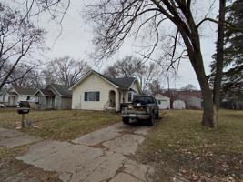 featured image of 3213 Dale Ave