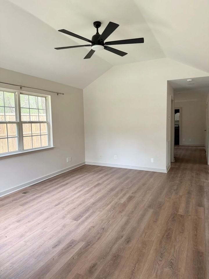 567 Mountain View Cir - Photo 4 of 19